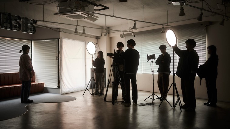 【掲載終了】＜映像で想いを象るプライディングカンパニー_株式会社エレファントストーン＞グラフィックデザイナー募集！