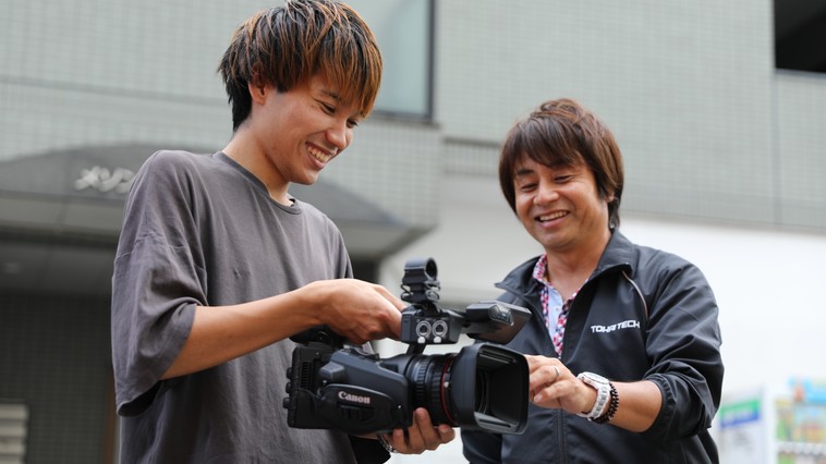 【名古屋で家族を支える】インフラ基盤の定期昇給・転勤なし。鉄壁の安定、番組制作ディレクター募集！