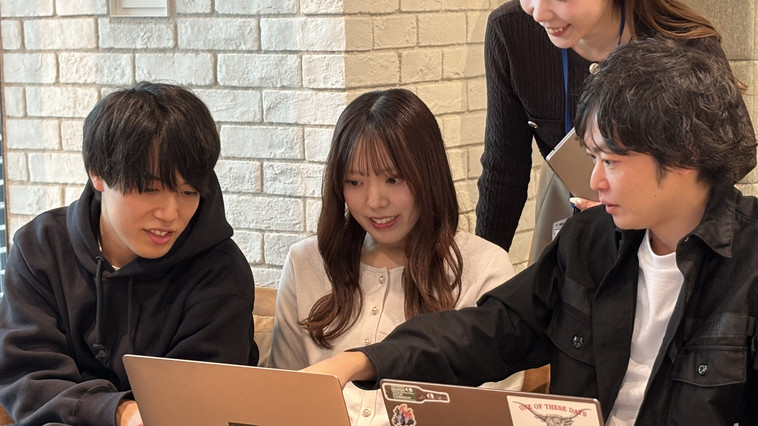【ファッションやコスメなどの女性向け商材が中心】YouTube動画編集者募集！（メンバーレイヤー）＜株式会社MOJA＞