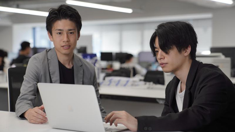 Web・SNS広告動画編集者募集！マーケターと連携して成果を追う映像クリエイターへ＜株式会社AXISホールディングス＞