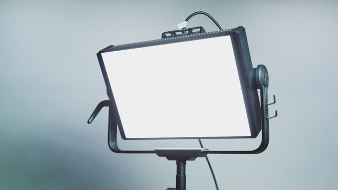 tk009bf472さん専用(中古）Aputure NOVA p300c Aputure NOVA P300cフルセット(ケース付き) 撮影用LED照明