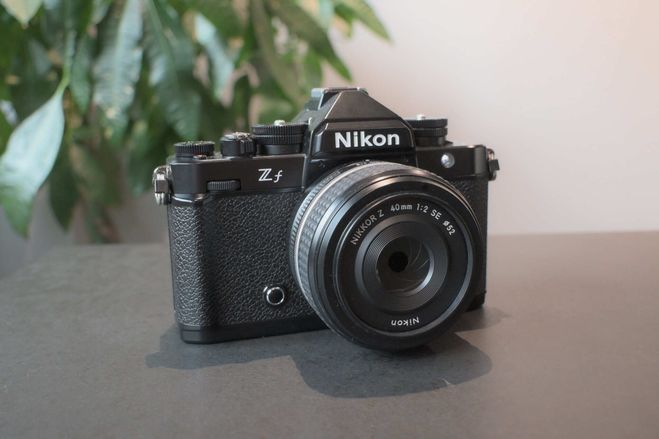 Nikon Z f 最速レビュー】 アイコニックなデザインの中に