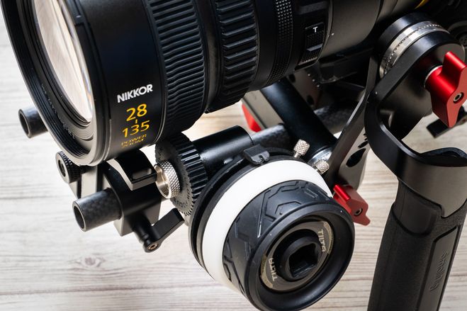 動作確認済み 28-135mm ズームレンズ 手ブレ補正付き 動作確認済み 28-135mm ズームレンズ 手ブレ補正付き