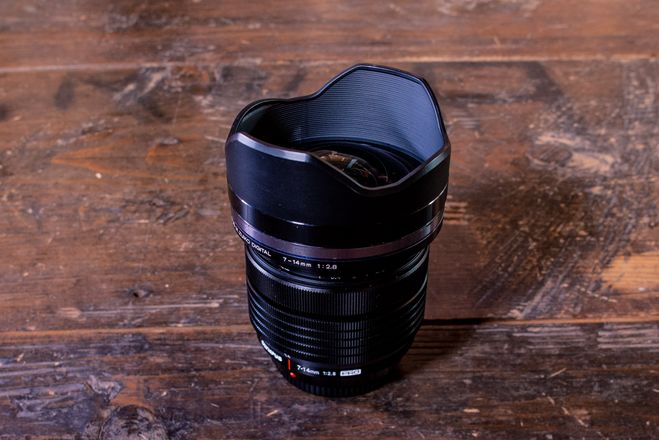 Olympus M.ZUIKO ED 12-50mm レンズ マイクロフォーサー 防じん・防滴仕様の電動ズームレンズ「M.ZUIKO DIGITAL ED 12