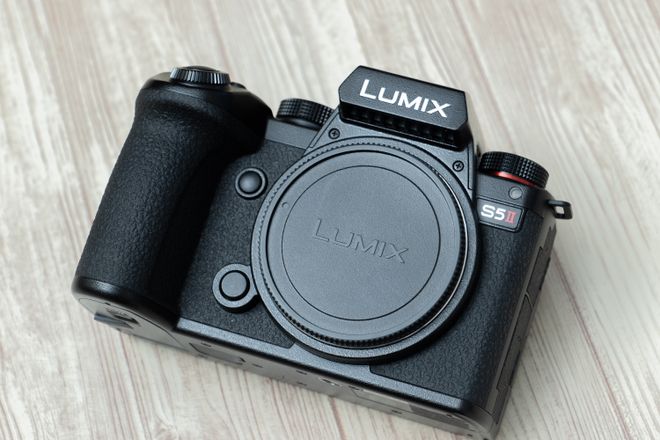 今までのLUMIXと明らかに違う万能機 LUMIX S5II | Vook(ヴック)