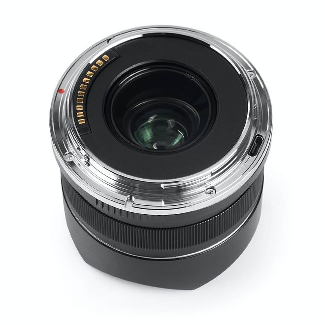 ニコンZ用の小型・軽量レンズ「銘匠光学 TTArtisan AF 32mm f/2.8」の