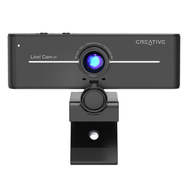 デュアル マイクとバックライト補正機能を備えた4K UHDウェブカメラ